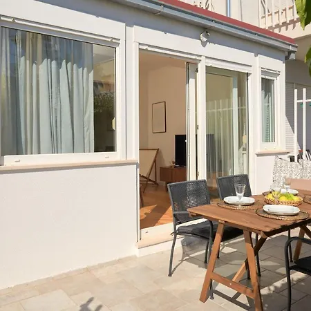 By Cvita Apartment Split
